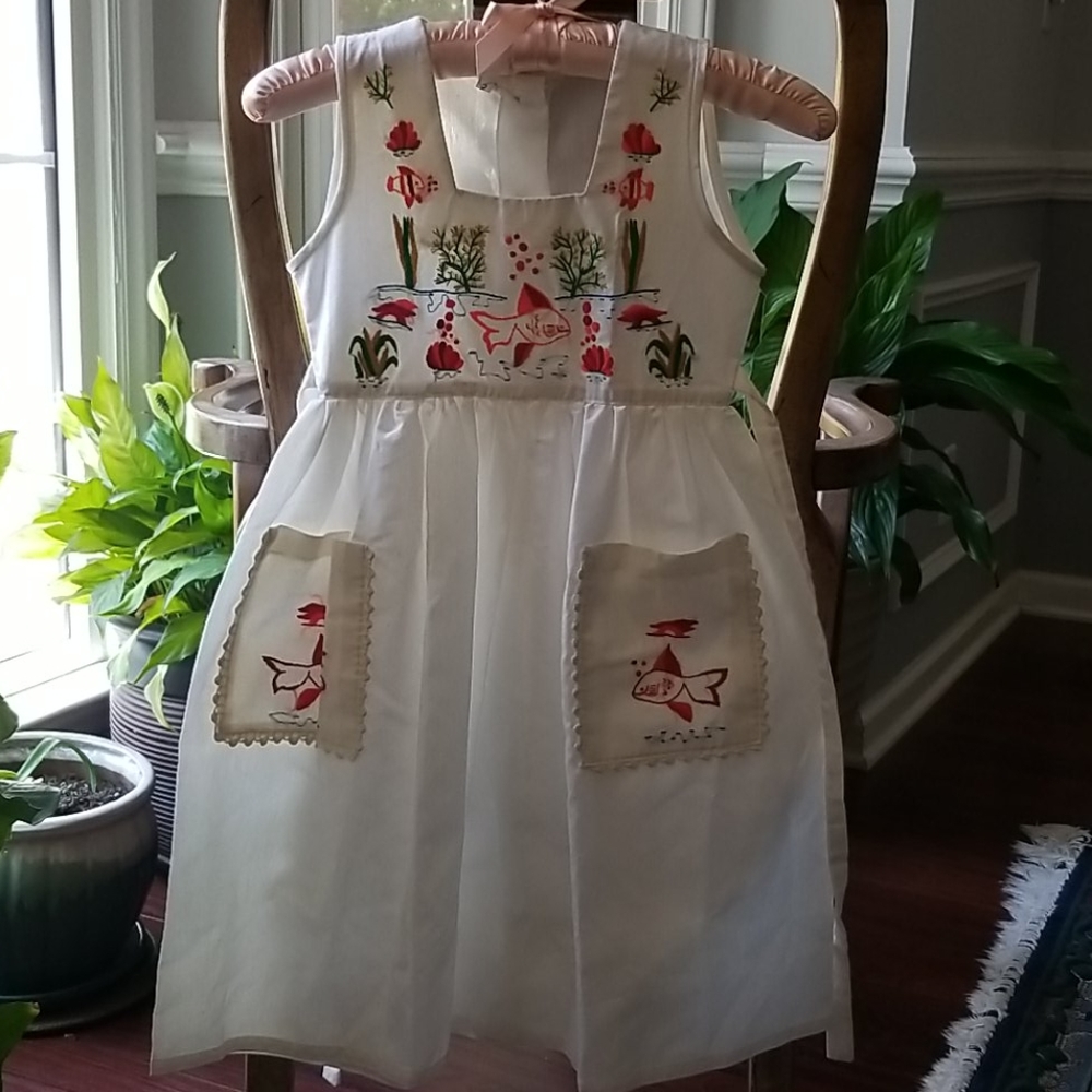 ❤❤❤ New Girl's Embroidery Dress Size 7